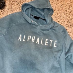 Large (fits like an XL)